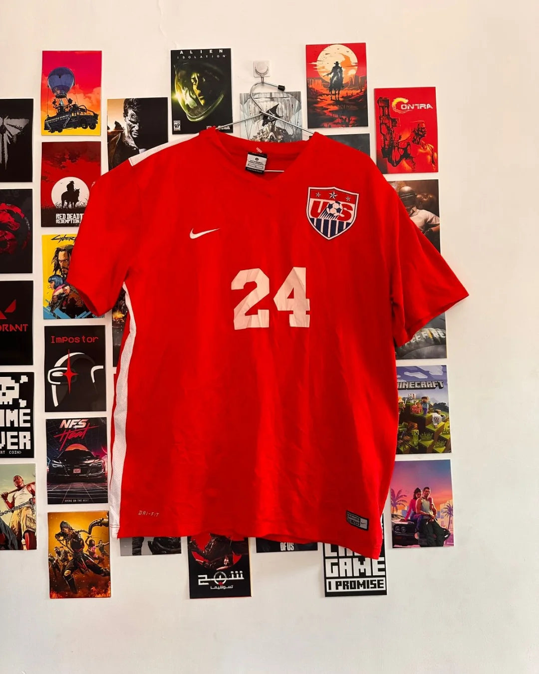 Junk Fits USA National Team Soccer Jersey with number 24 in red color, Size M, featuring the USA crest.