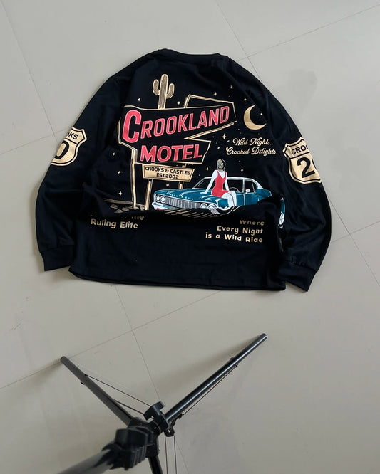 Junk Fits full sleeves tee featuring Crookland Motel and classic car design

