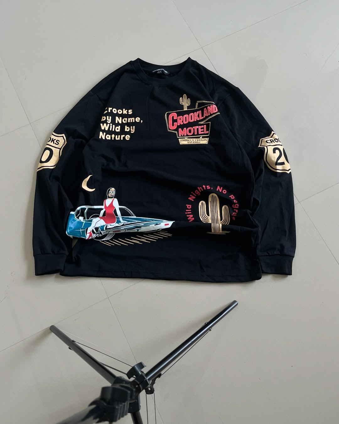Junk Fits full sleeves tee featuring Crookland Motel and classic car design
