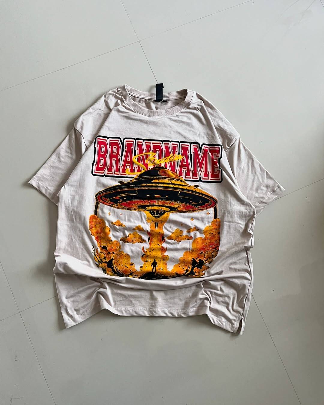 Junk Fits UFO Explosion Graphic Tee – Oversized Statement Style